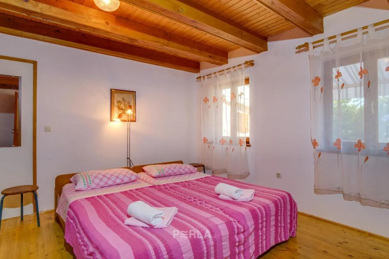 Apartment Casa Melita With Garden Stinjan Croatia